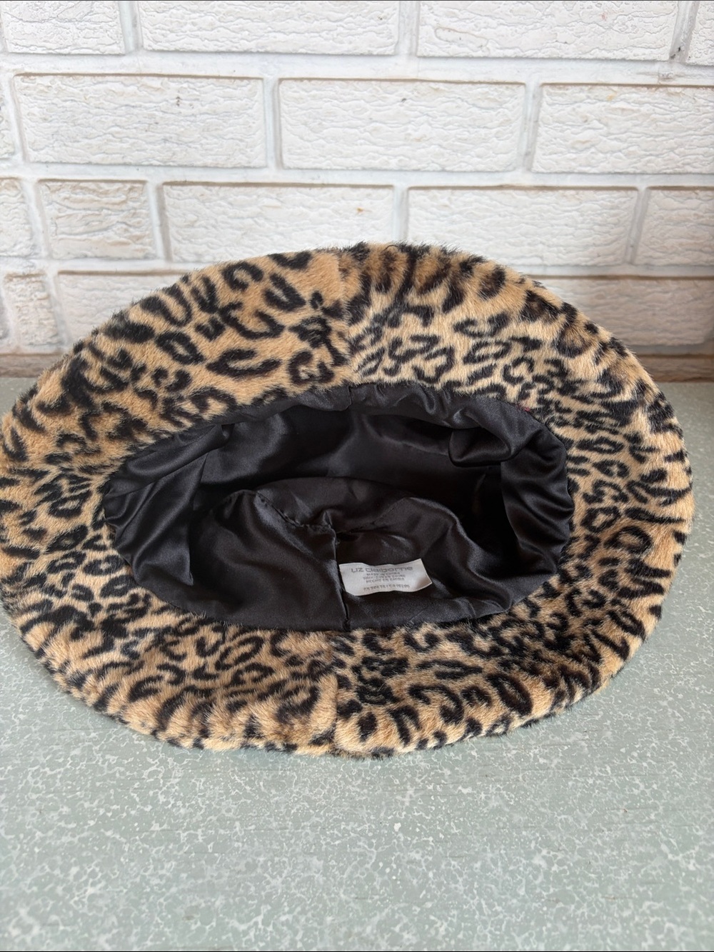Vintage Liz Claiborne Leopard Faux Fur Bucket Hat Animal Print Y2K - Picture 6 of 8
